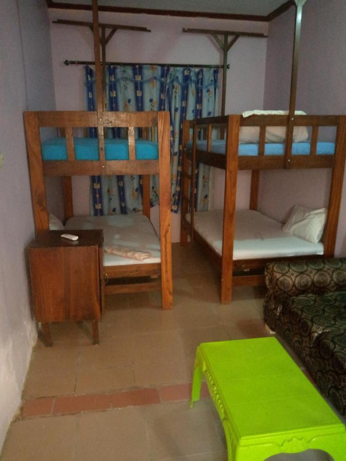 Kicec Bar And Guest House Airport Dar es Salaam Luaran gambar