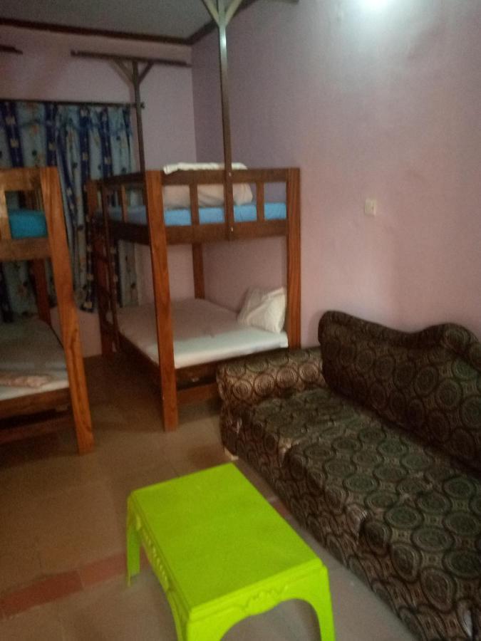 Kicec Bar And Guest House Airport Dar es Salaam Luaran gambar