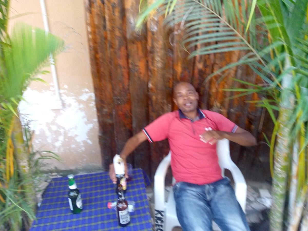 Kicec Bar And Guest House Airport Dar es Salaam Luaran gambar